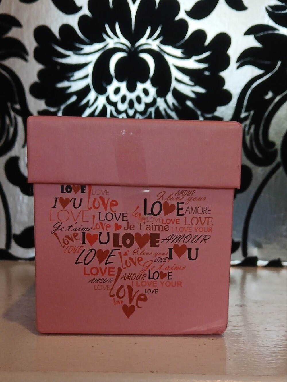 Gardenia Mother Daughter Candle - Picture 3 of 4